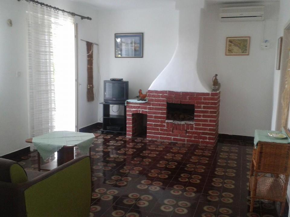 Apartman On The Beach - Nemira, Omis Omiš Exterior foto